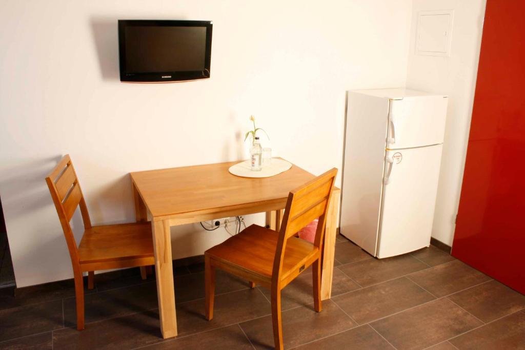 Gastehaus Stuttgart Hotel Стая снимка